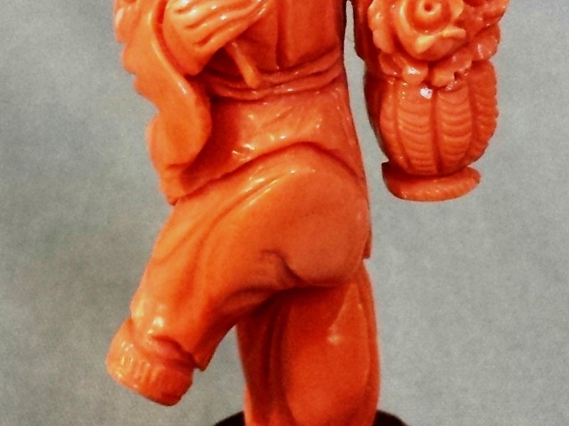 ANTICA STATUINA IN CORALLO 'FIGURA'