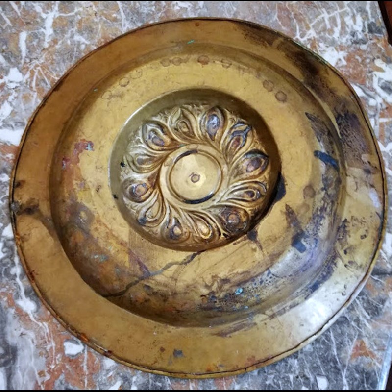 PIATTO ELEMOSINIERE IN OTTONE DORATO