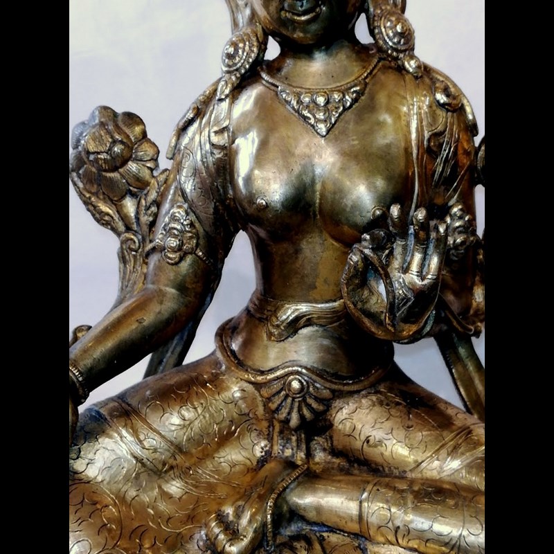 ANTICA TARA IN BRONZO DORATO