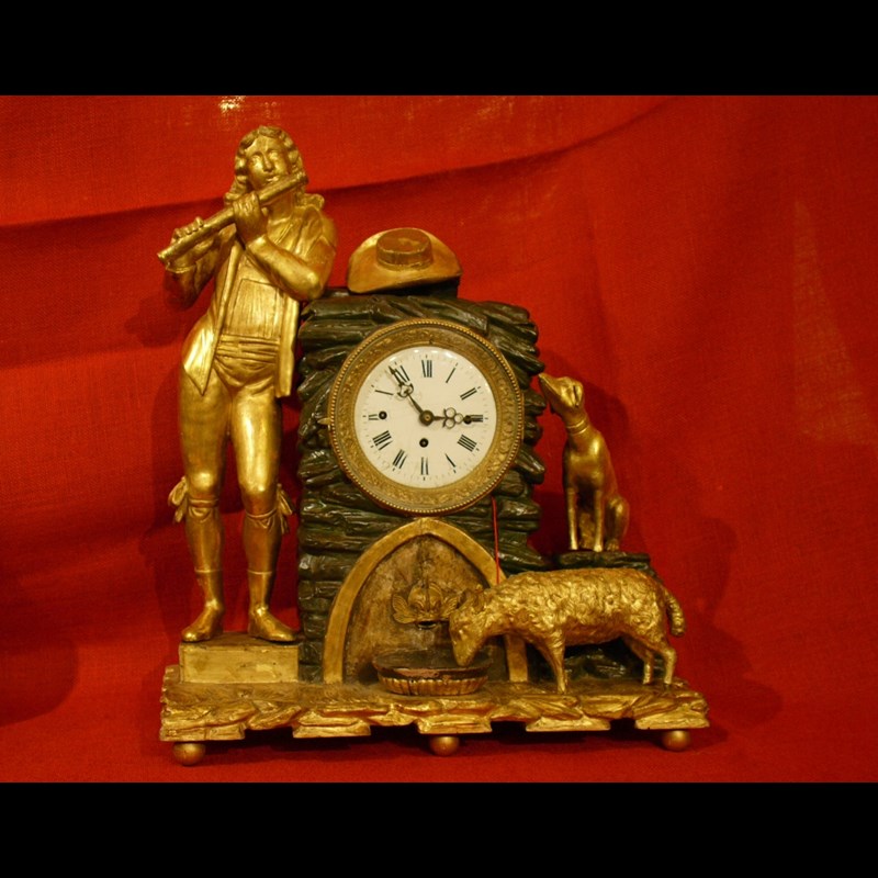 OROLOGIO IN LEGNO DORATO 'PASTORELLO' (COD. H3)