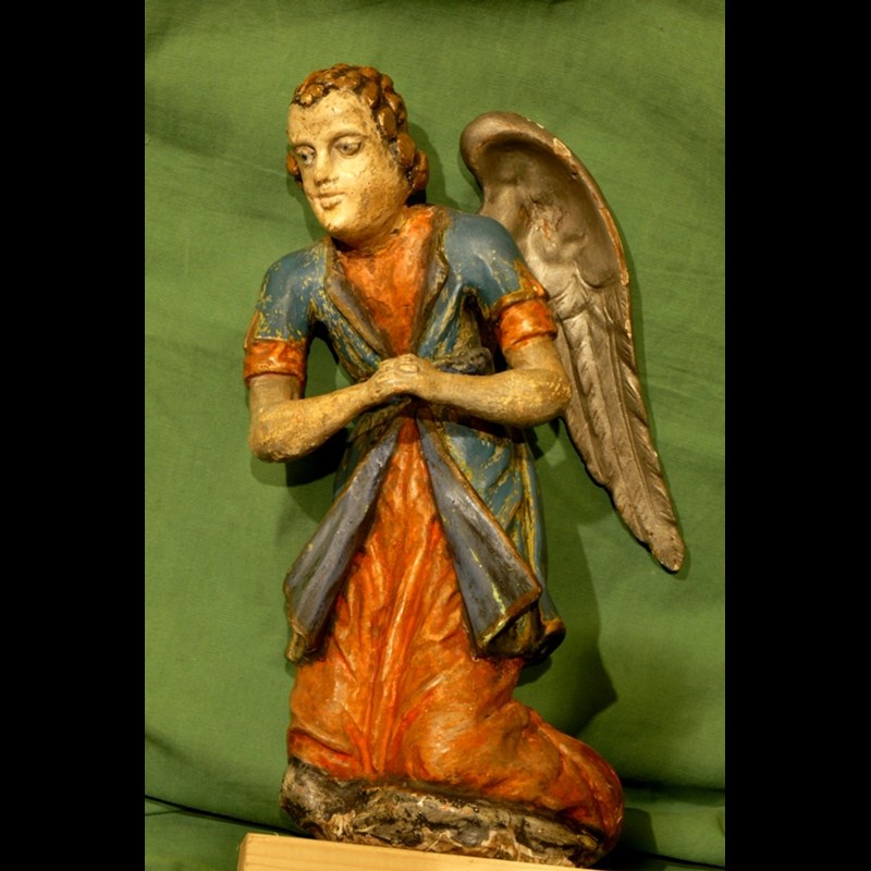 COPPIA DI ANGELI IN LEGNO POLICROMO