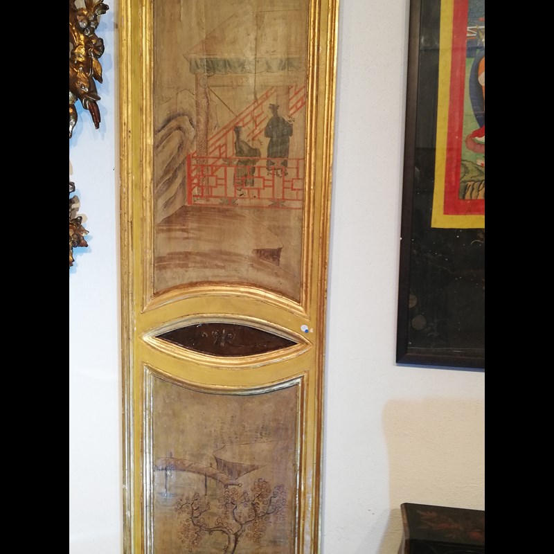 RARA COPPIA DI PANNELLI LIGNEI LACCATI CON MOTIVI A 'CHINOISERIE', PIEMONTE, XVIII° SECOLO